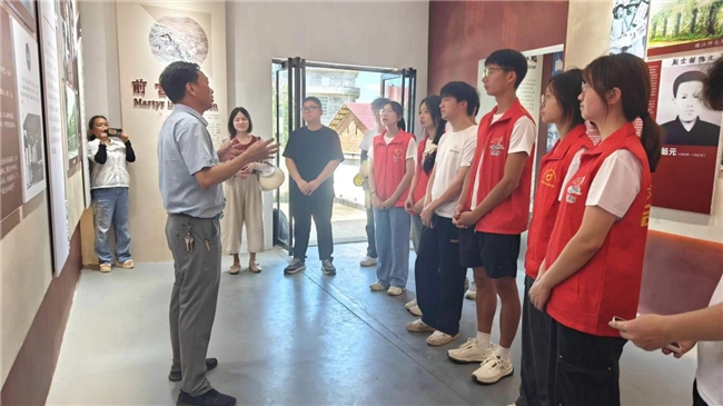 “红色征途，薪火传承”社会实践队永丰瑶田行：青春耕耘希望田野，助力乡村振兴发展