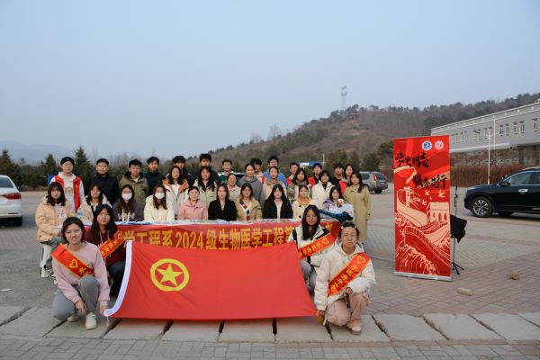 薰衣草广场大合照.jpg