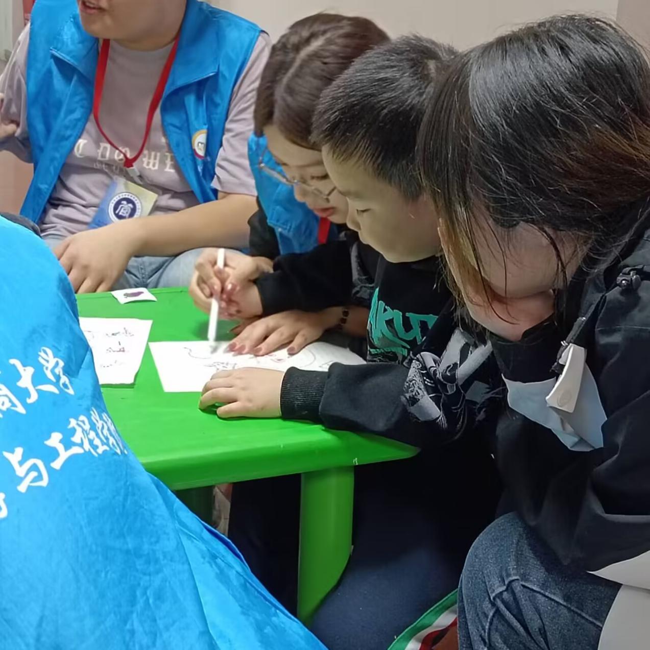 助力助残之行，点亮希望之光 ——重庆工商大学管理科学与工程学院“小云雀”青年志愿者服务队长期助残活动